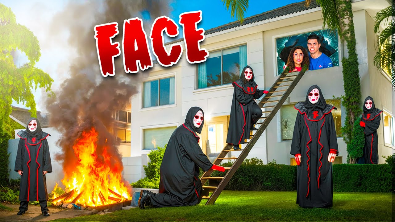 O FACE APARECEU DE DIA PELA PRIMEIRA VEZ NA NOVA MANSÃO! - MUITO MEDO!