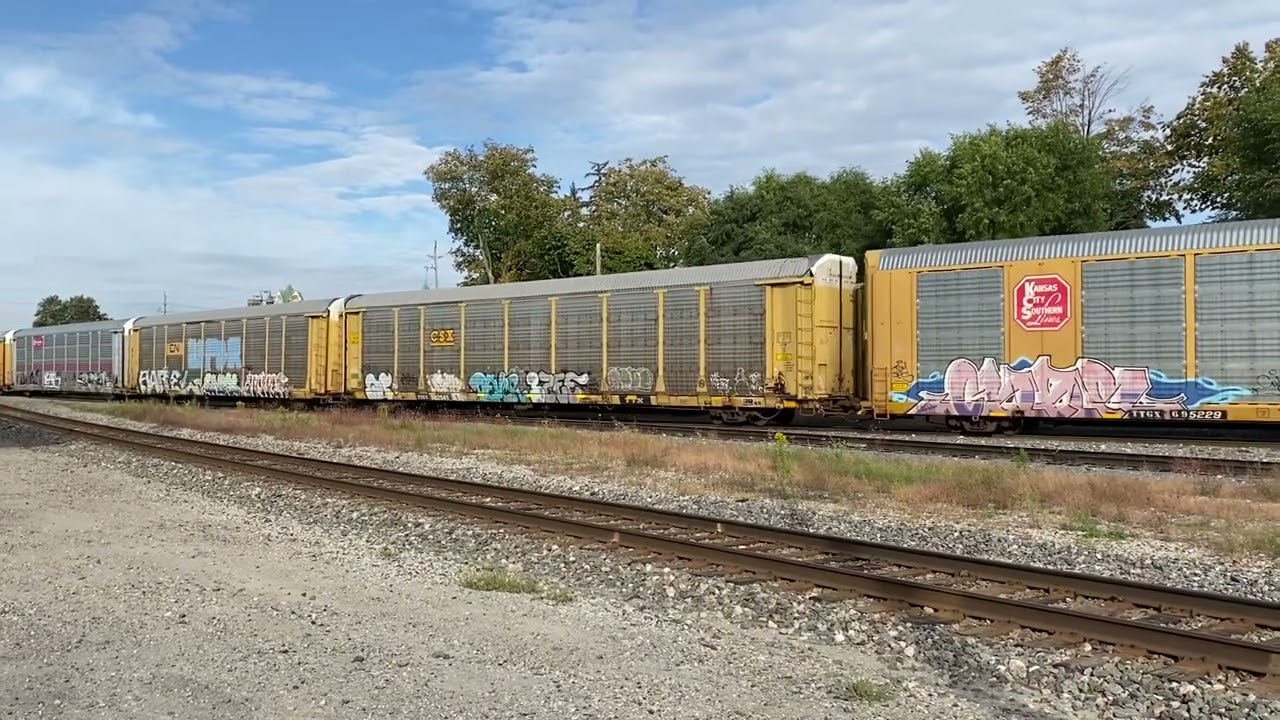 CPR H72 - CPR 4427 East at Galt (September 27 2023)