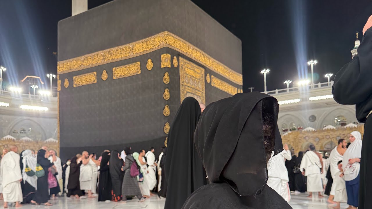 Kabe sadece halka açık ve bomboş 🥰