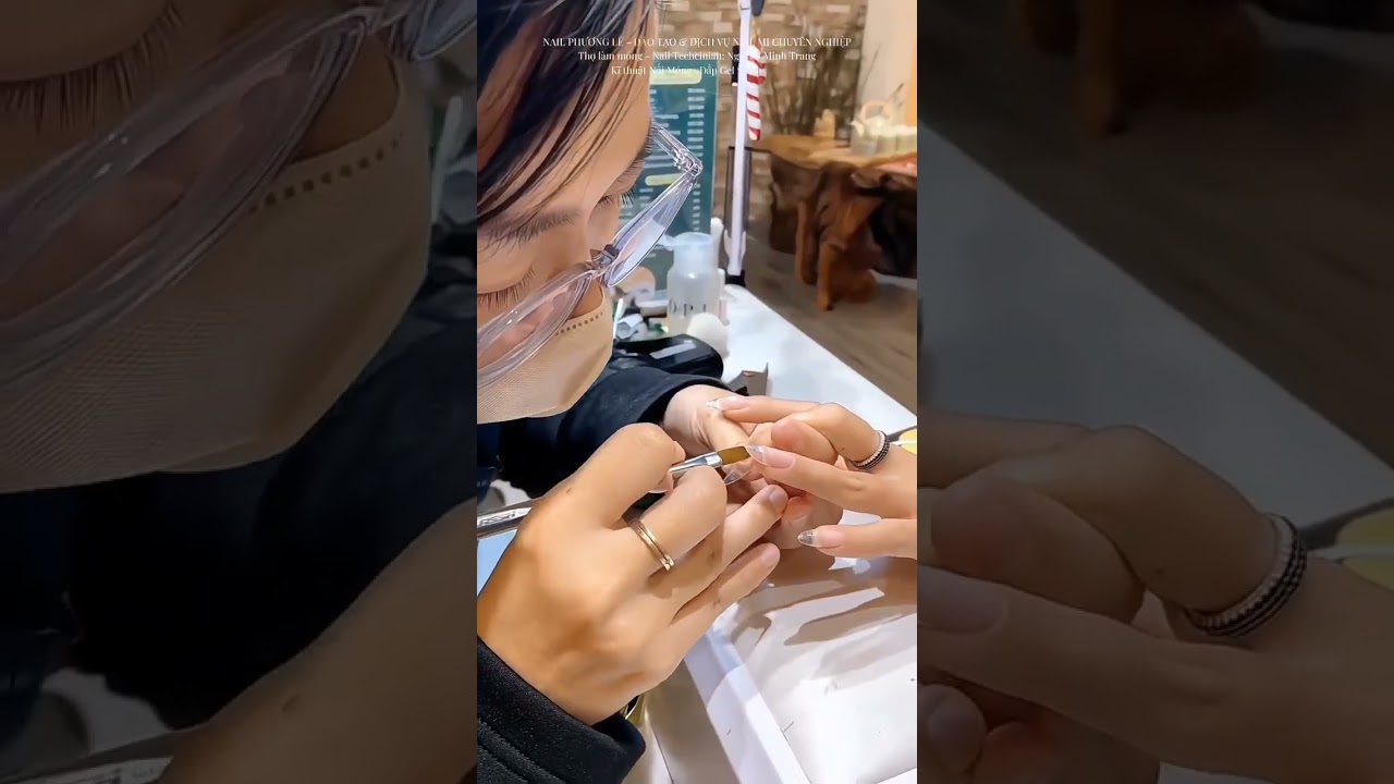 Nail mắt mèo đen huyền bí kẻ french metal 