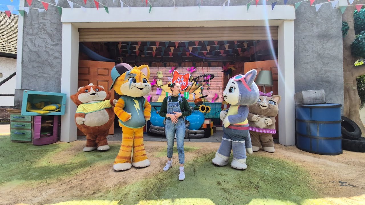 44 Gatti in Tour - (Gardaland show 2024) - 44 Gatti | Gardaland show - (Gardaland 2024)