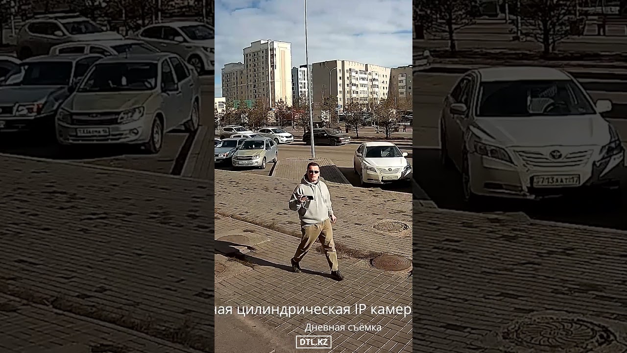 HiWatch IPC-B040(B) - уличная цилиндрическая IP камера с микрофоном - 4 Мп - 2.8 мм - 99&deg;