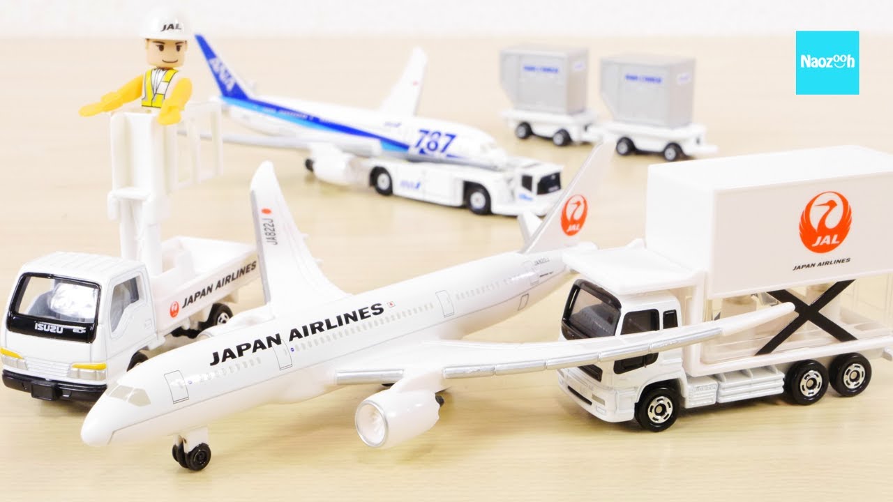 プラキッズつき！ トミカ ボーイング787 エアポートセット  JAL　エルフ ギガ  ／ TOMICA Boeing 787 Airport set JAL