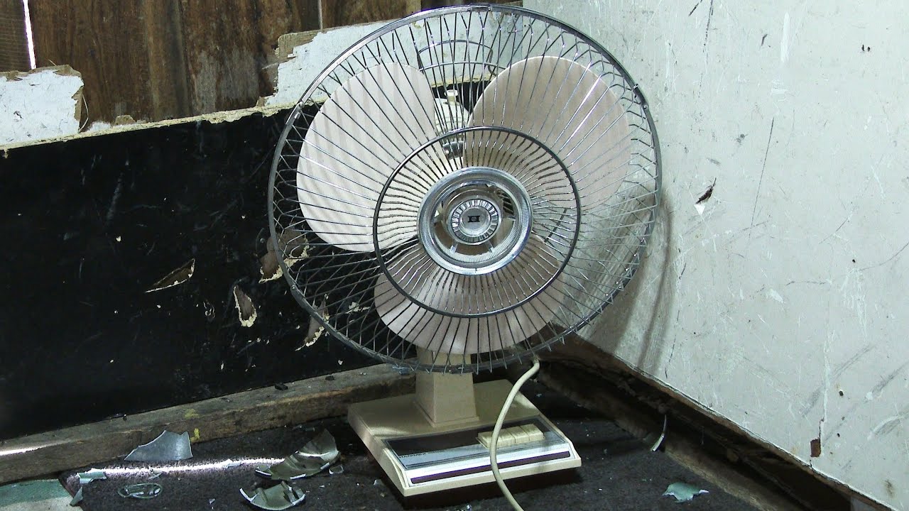 Vintage Hanimex Desk Fan Destruction