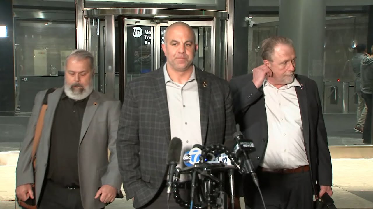 Профсоюзы LIRR отреагировали на неудачу в достижении соглашения: &laquo;забастовку спровоцировало руков...