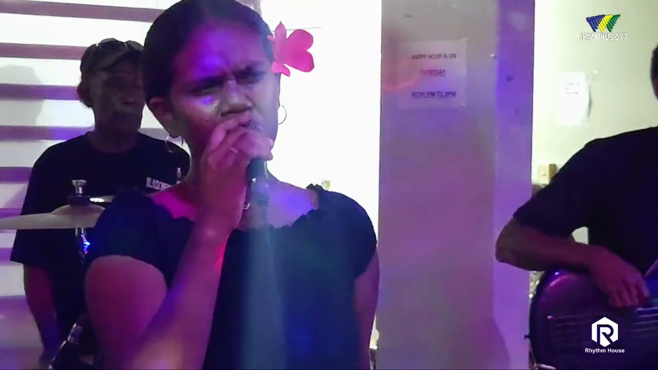 Black Herit - She's Royal {Tarrus Riley Cover} | 🇸🇧🌴🎵