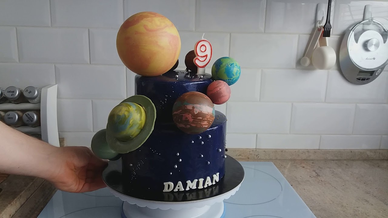 Galaxy Mirror Glaze. Solar System Cake 19.mp4