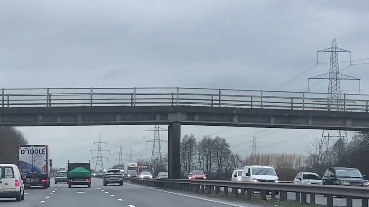 WINTER2026TRAVEL IN MOTORWAY