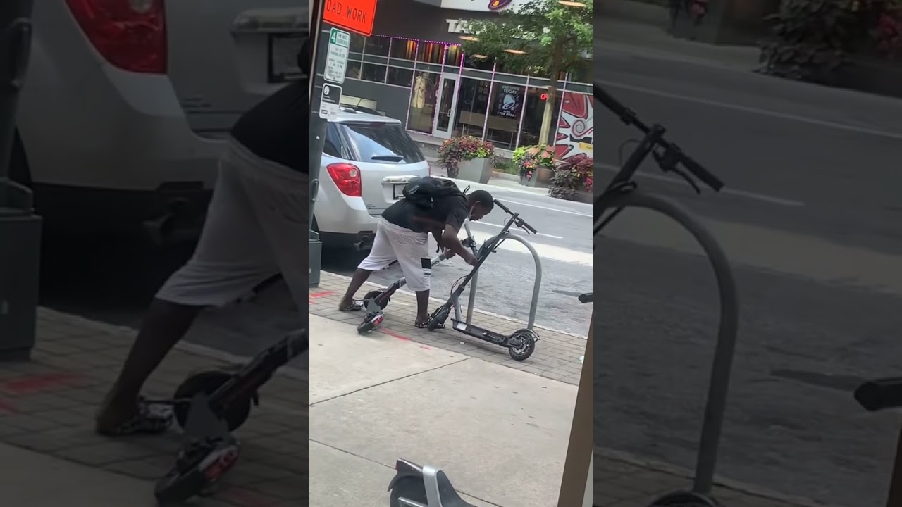 #lifehacks #psa if you own an #electricscooter get a #ulock instead of a wire cuz they stealing