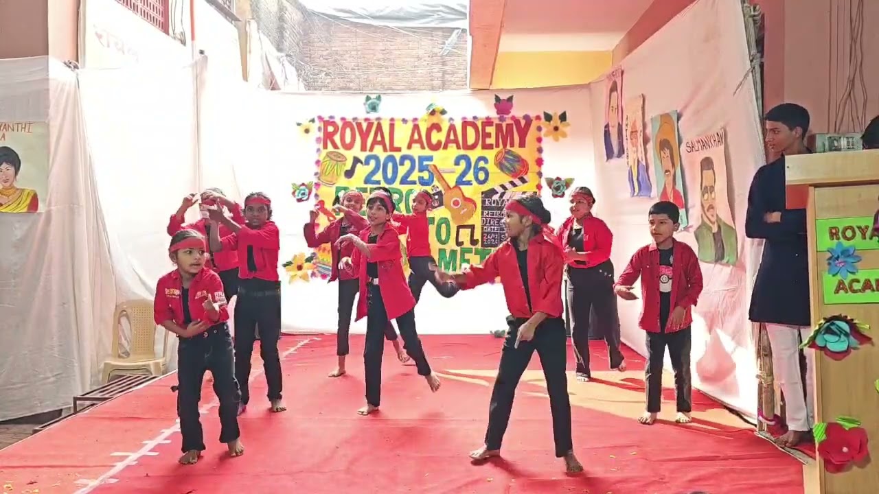 Royal Academy's Lakhans on the Dance Floor with full of SWAG 😎