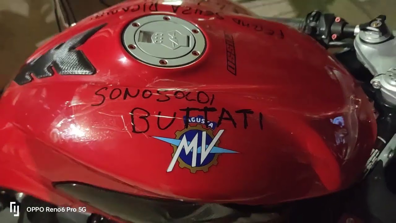 MV Agusta F3 rosso 2022 prova completa 14000 km