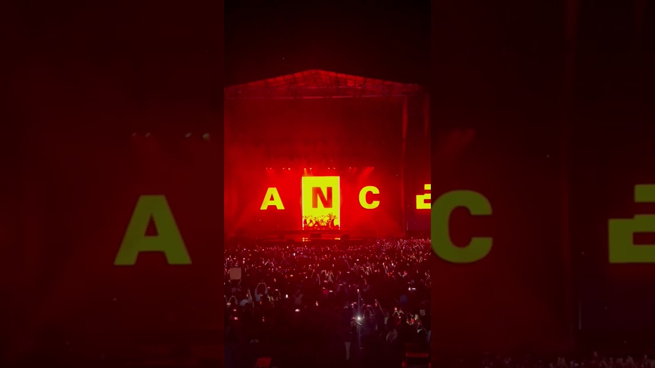INICIO Aitana ALPHA TOUR 2023 La Cartuja (SEVILLA)