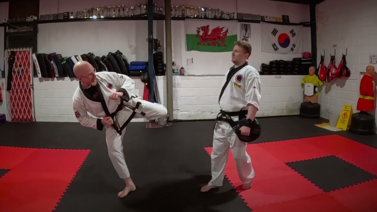 Practical Pad Drills | Countering Kicks & Fluid Stance Changes