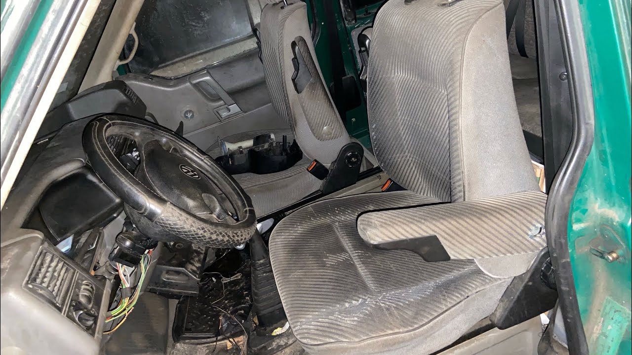 VW T4 разбираем и чистим сиденье своими силами.