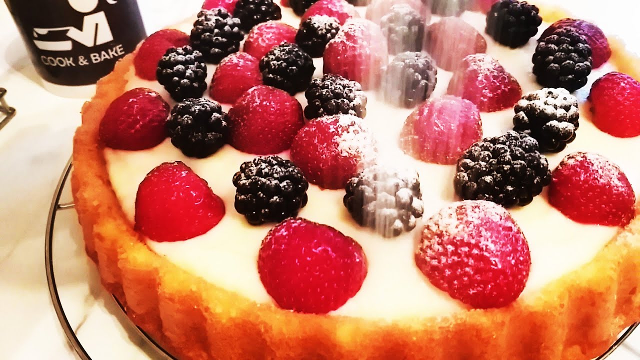 Fresh Fruit Sponge Tart Cake with Pudding, really simple and fast!