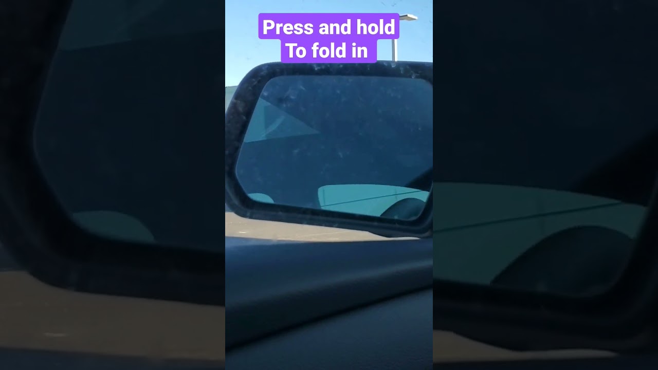 How to use power folding mirrors (if equipped)