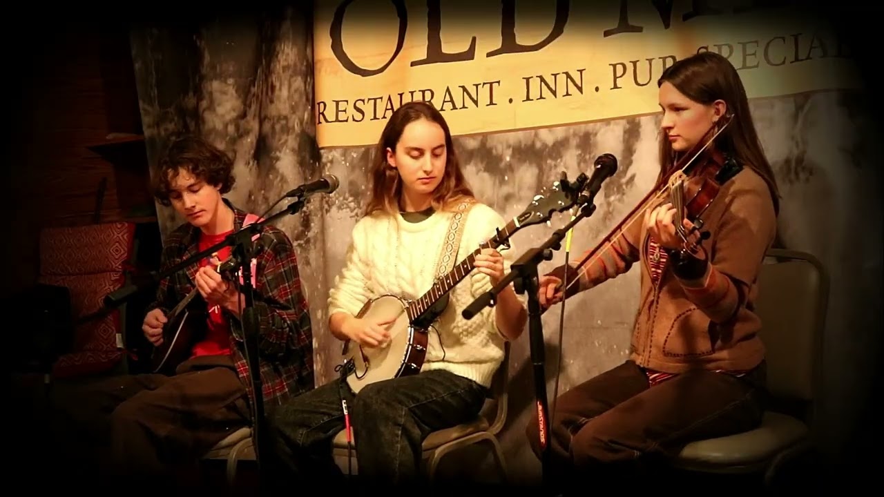 The Little Hours - Chapel Hill Deer Stalk (George Jackson Cover) - Live Video