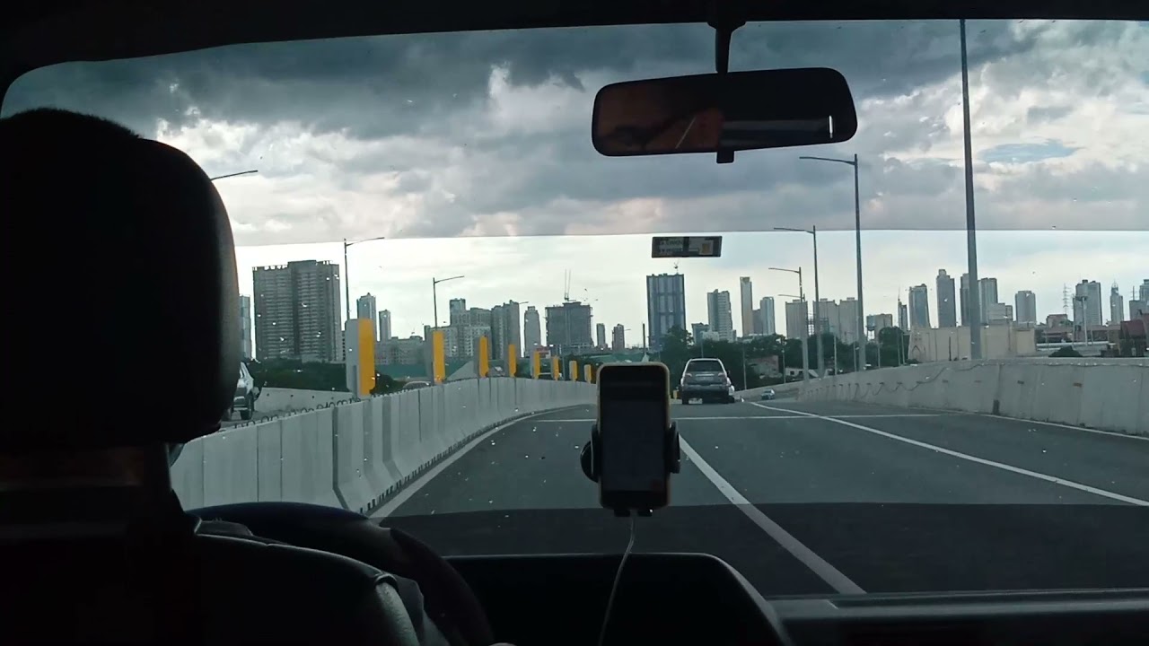 Walang Traffic dito sa Skyway / Mary Warrior