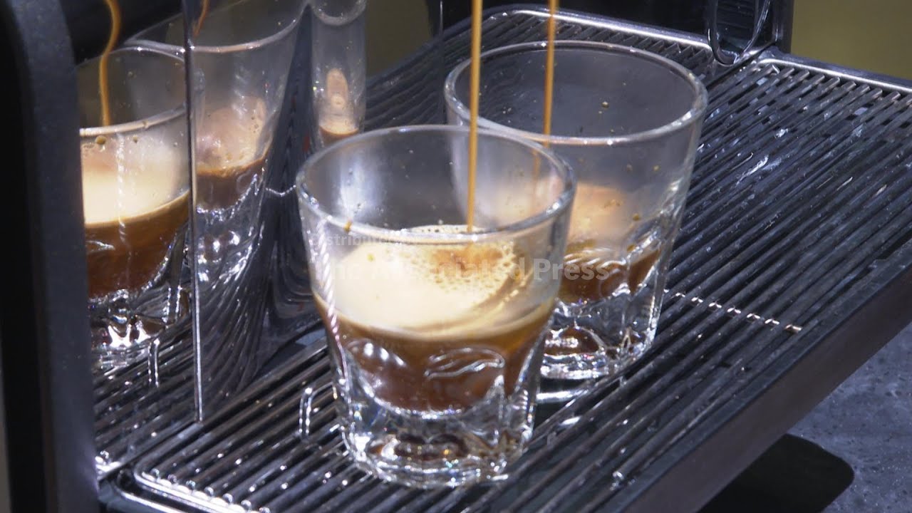 Starbucks wants to win back customers, but growing US competition will make that harder