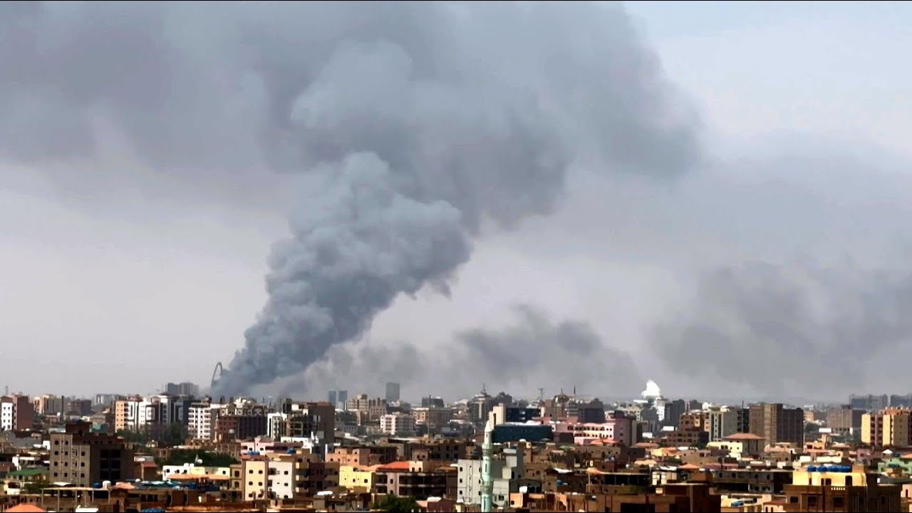 Air strikes on Khartoum as Sudan army attacks paramilitary positions | AFP