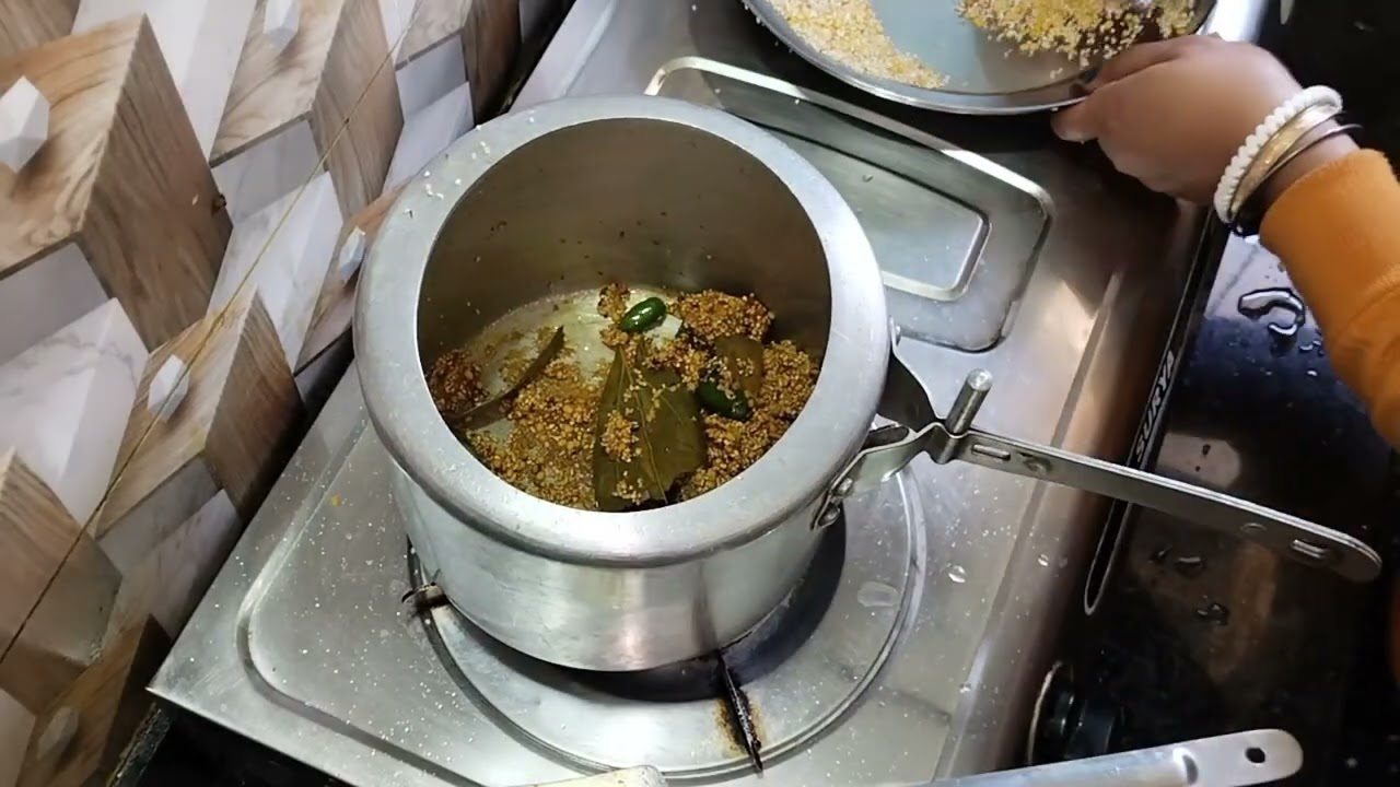 Daliya khichuri recipe / ডালিয়ার খিচুড়ি রেসিপি 