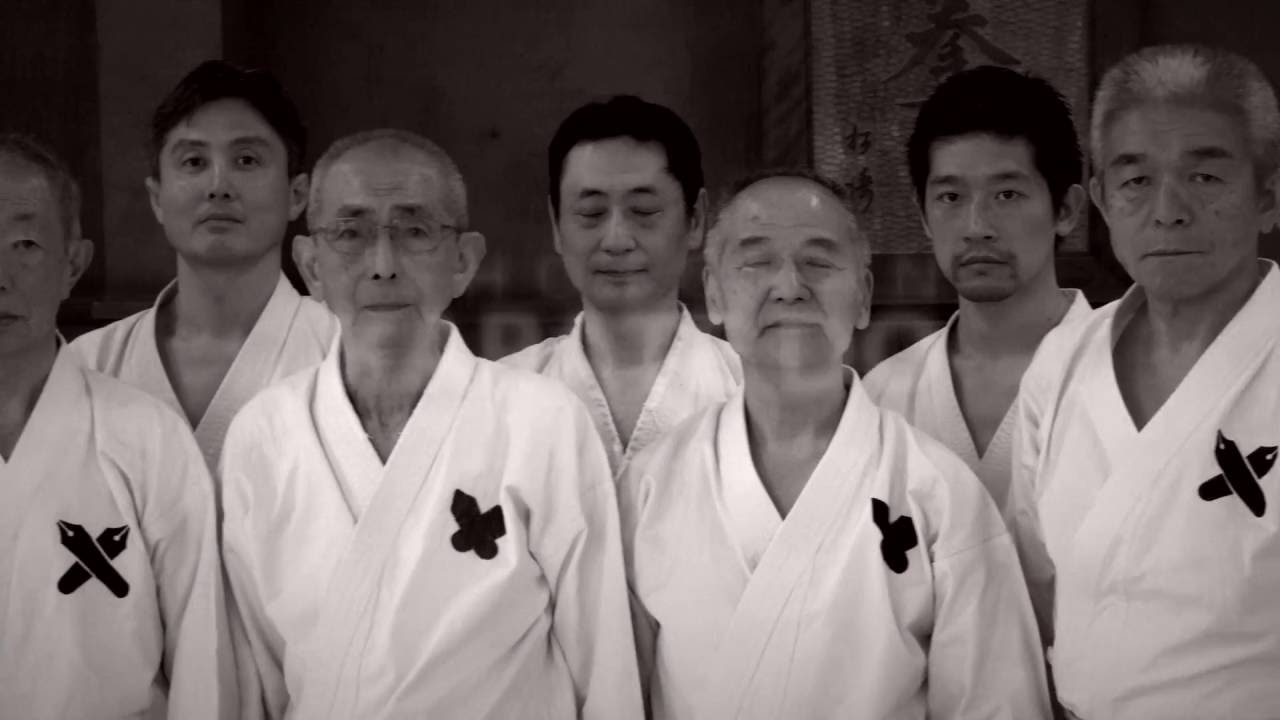 KARATE KEIO : KATA de 5e DAN / FR (Mdv communication)