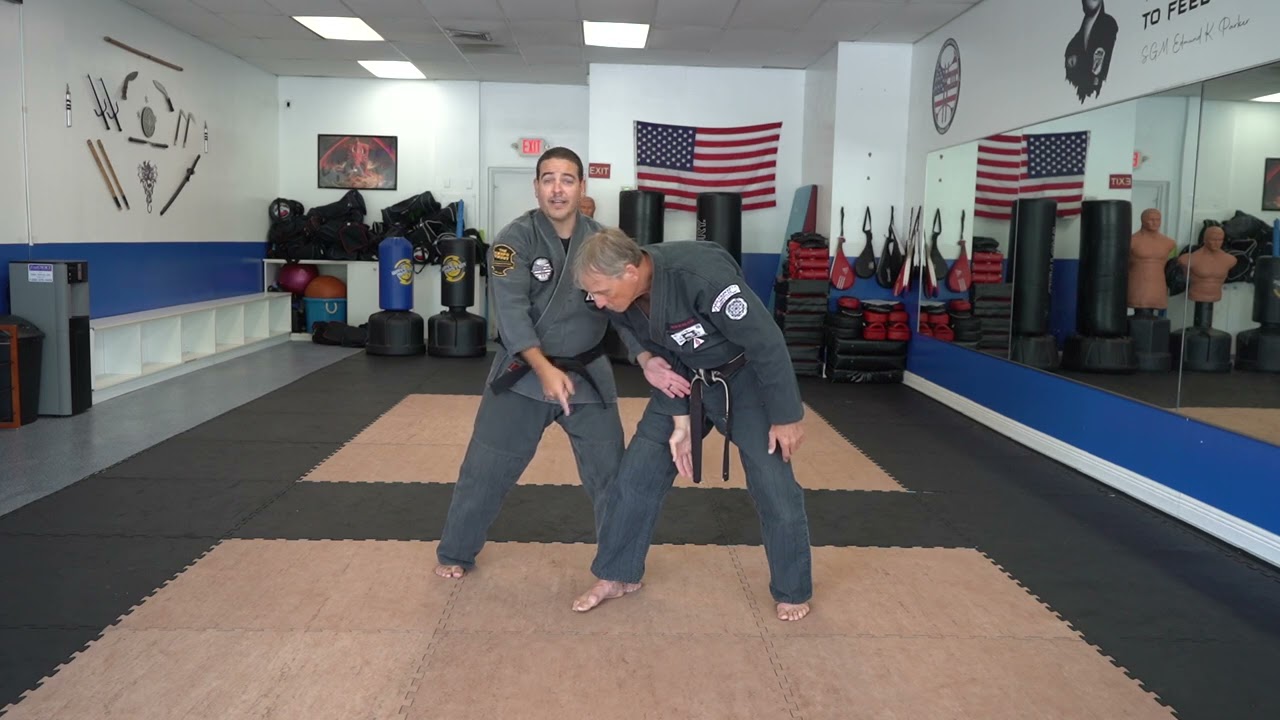 Correcting common errors executing the American Kenpo technique Flashing Mace