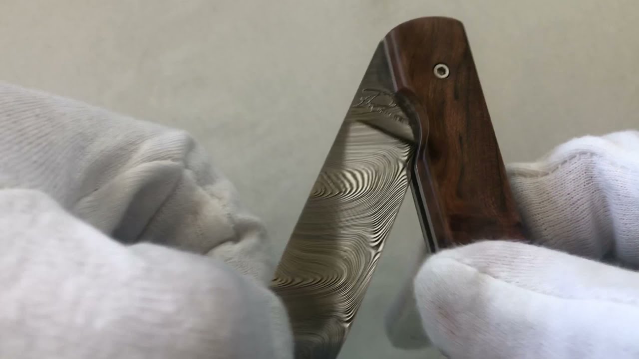 The French damascus steel thuya burl