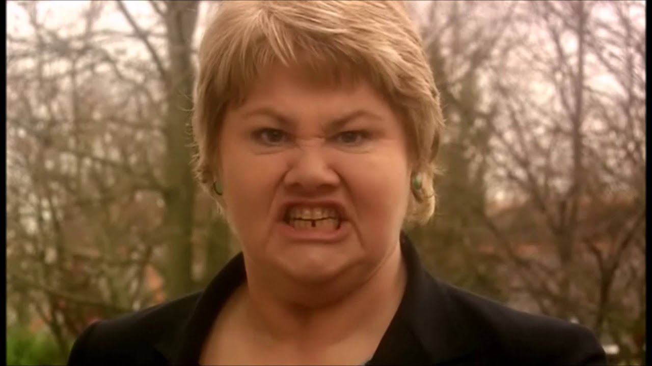 Doctor Who - Boom Town - Margaret gets chased