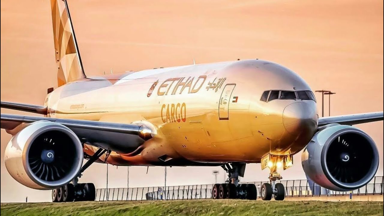 ✈️ BEST & RAREST PLANE TAKEOFFS & LANDINGS of 2026 Plane Spotting 