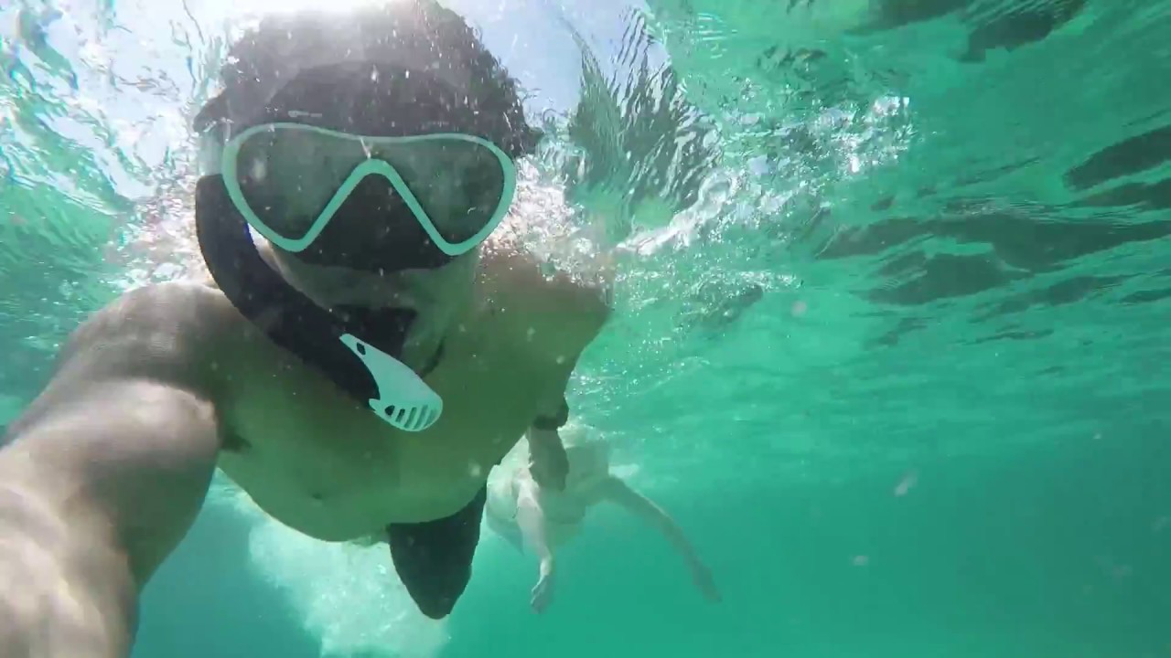 ILLE ST MARGUERITE | FRANCE - SWIMMING IN THE PARADISE