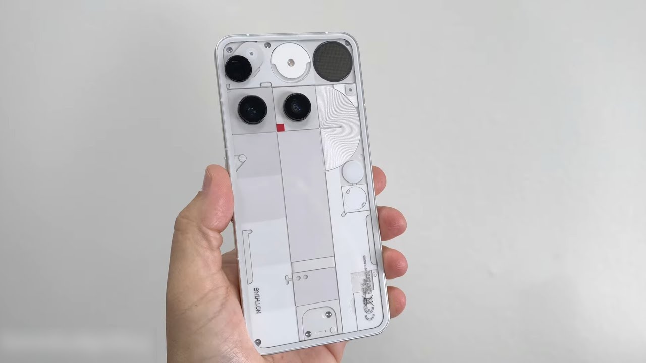 Более поздний взгляд на Nothing Phone 3