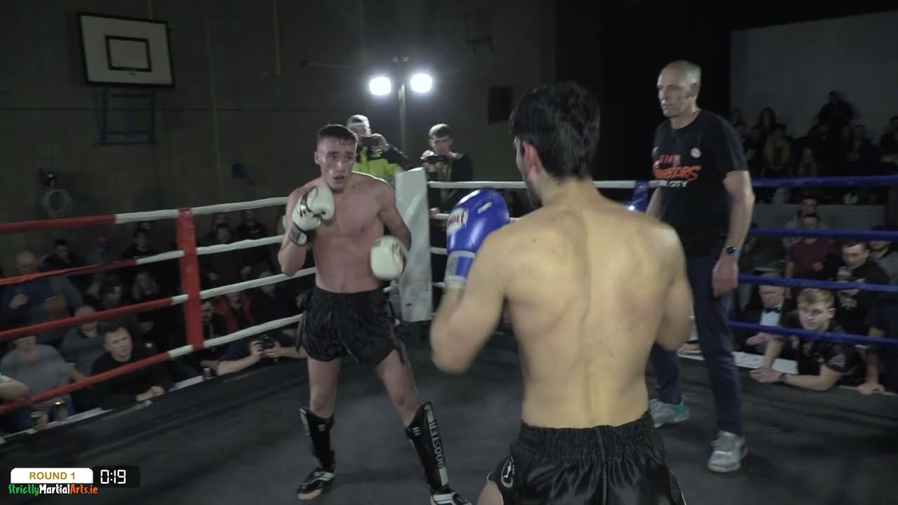 Jay Byrne vs Sunil Nayar - Legends Return