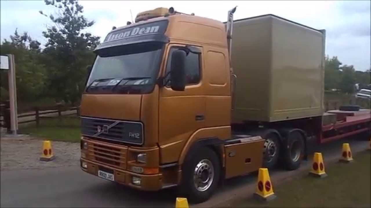 The Classic and Vintage Commercial Show Gaydon 2015 Pt 1