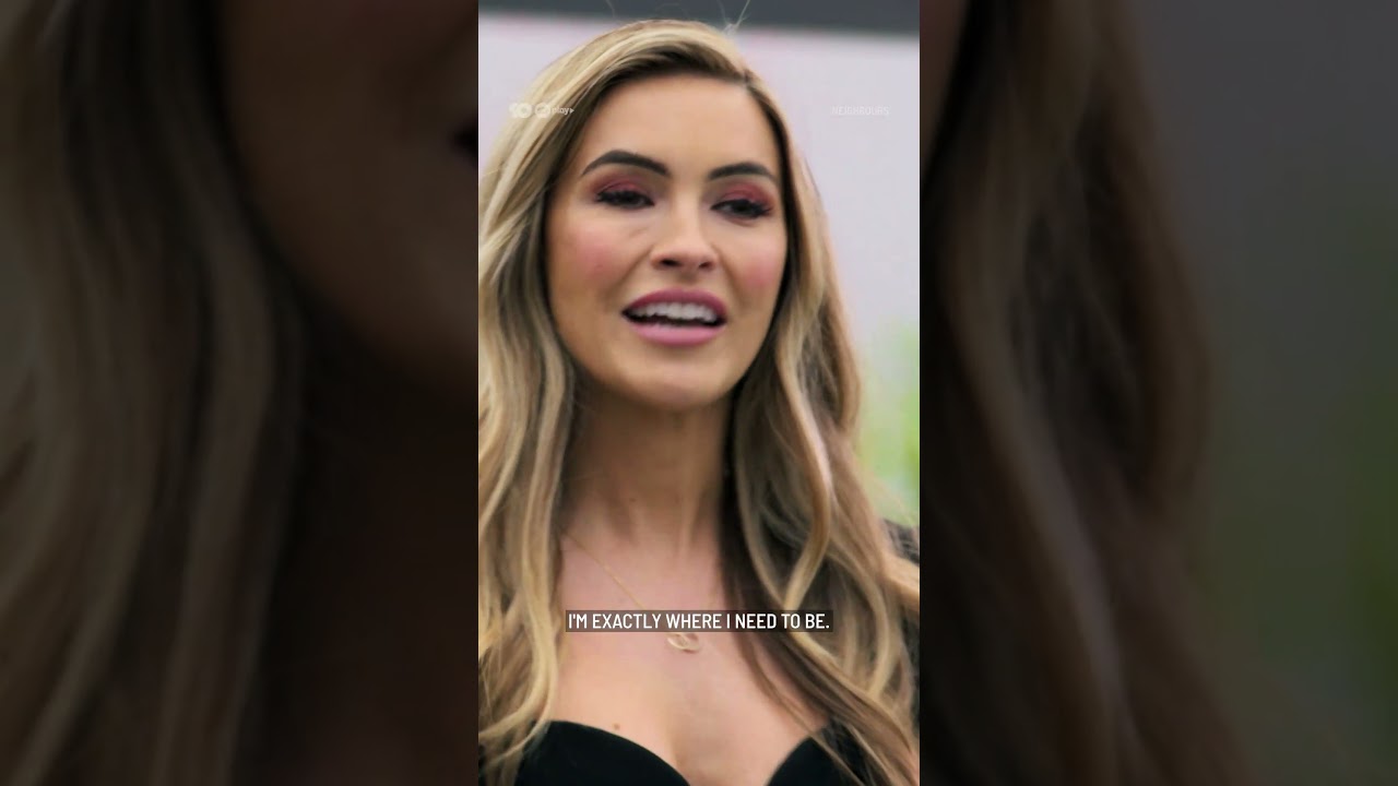 NEXT WEEK, #SellingSunset's #ChrishellStause is bringing Hollywood drama to Ramsay Street! 🤩👀💅