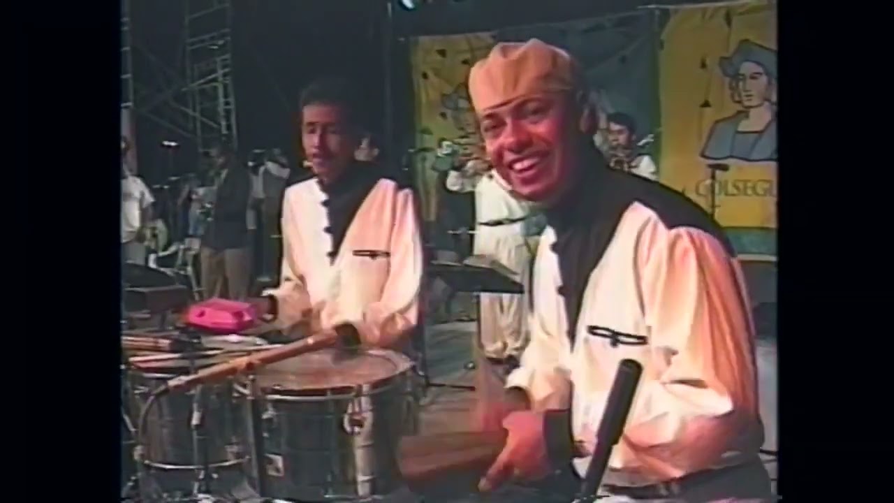 A la caseta Luis Felipe González carnavales de Barranquilla festival de orquestas 1996.!!