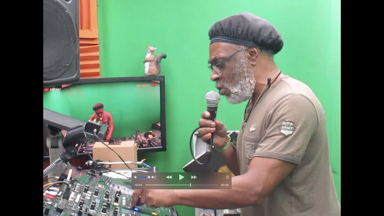 Murray Man of Mellow Vibes @LifeFM.TV Studios, Acton, London W3. 26/7/2022
