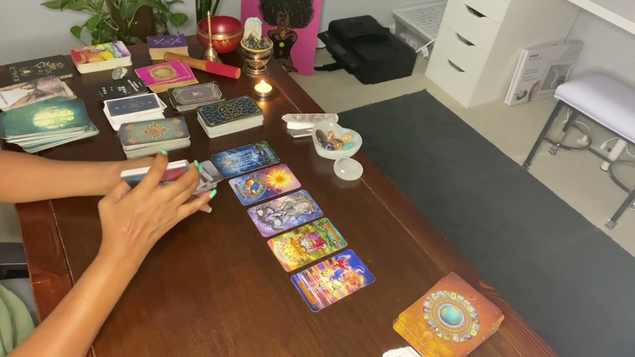 PISCES ♓️ THEY BOTH WANT YOU. ONE HAS AN EX & THEY ARE NOT HAPPY! NEW ❤️ MEMORIES ARE COMING
