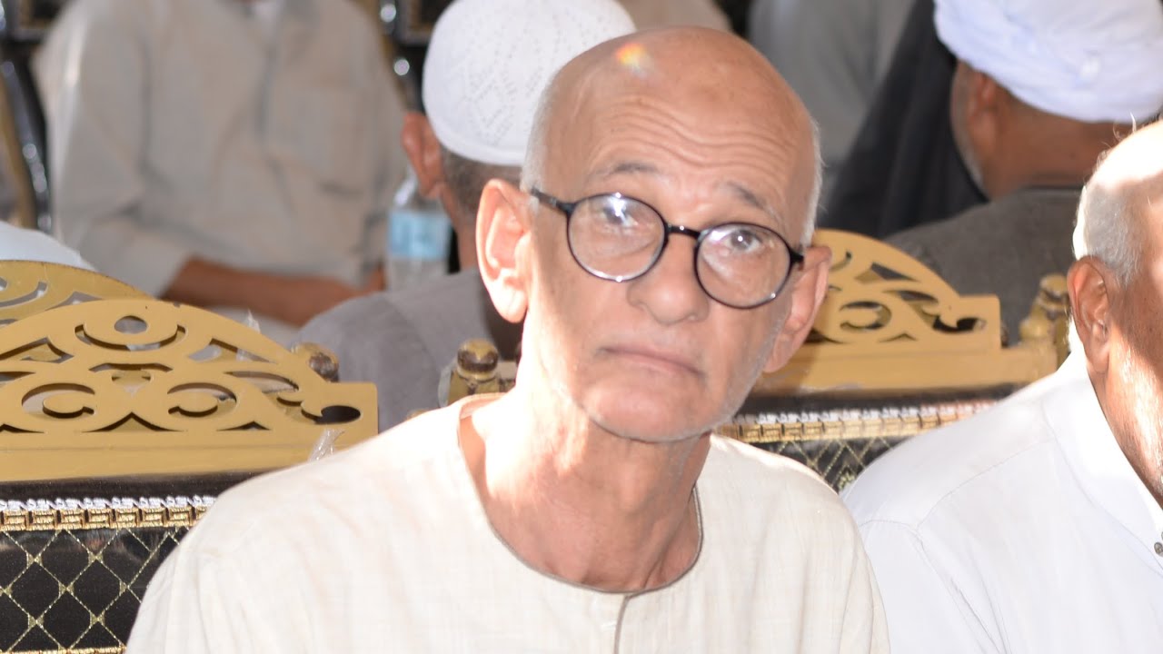القارئ سعيد الابزارى من عزاء الحاج السيد سليمان الدهشان قريه الدهاشنة بلبيس شرقيه.