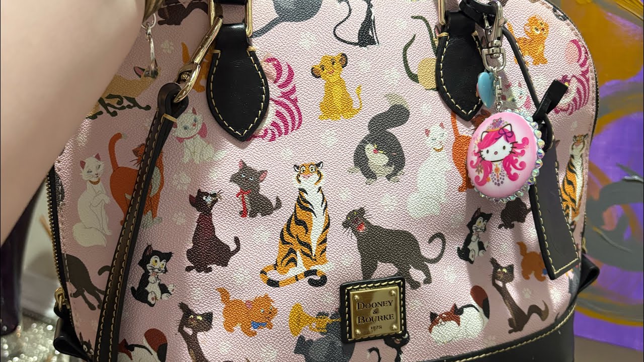 My Disney Dooney & Bourke Bag Disney Cats Edition !!🩷🖤🩷🖤