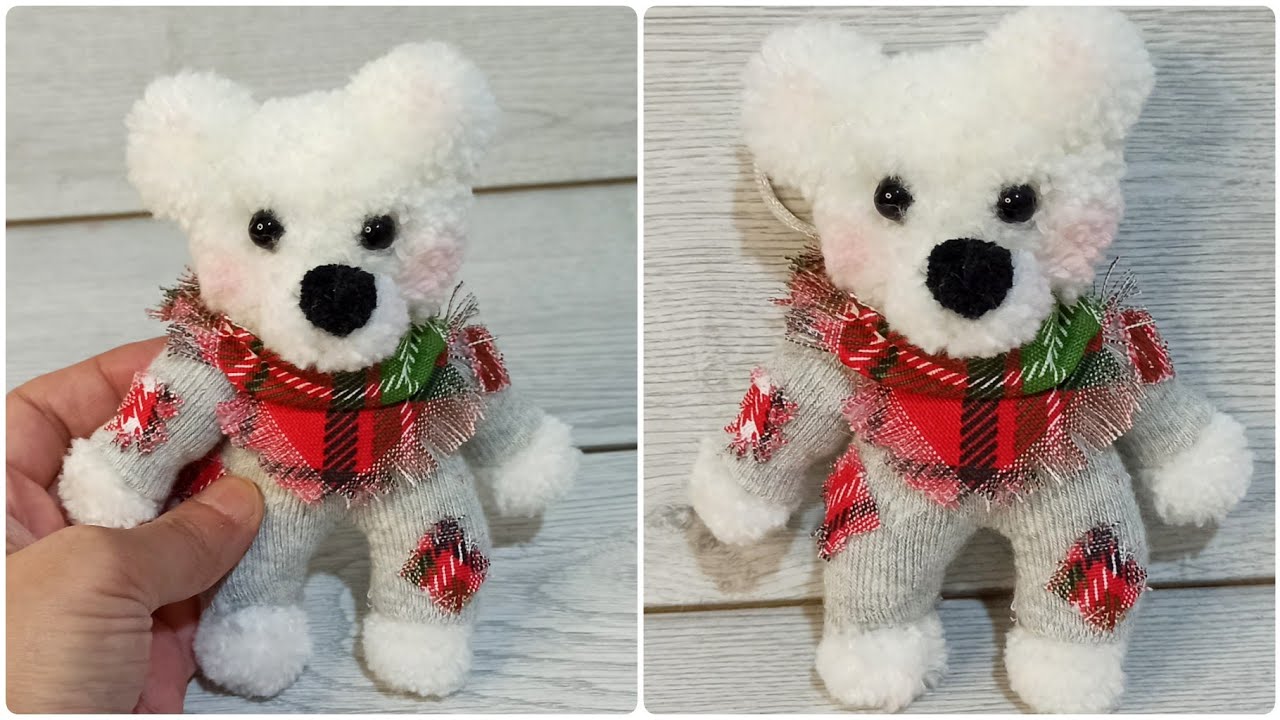 ÇORAPTAN PONPON  AYICIK NASIL YAPILIR-HOW TO MAKE A POMPOM TEDDY BEAR FROM SOCKS