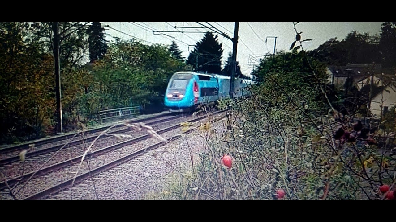 Trains SNCF. Commune de Bouchemaine-Chantourteau (49). @B.Breteau YOUTUBE