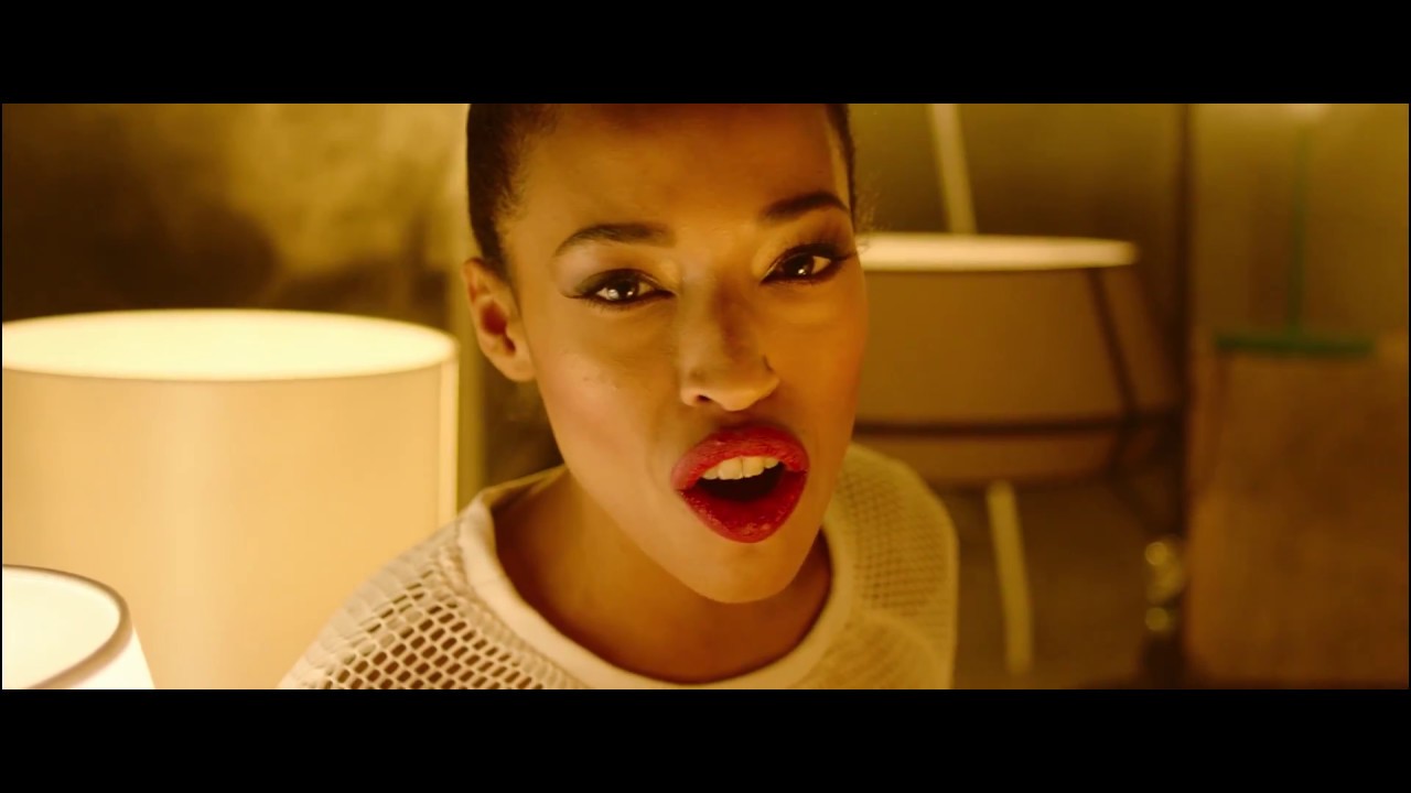 VHELADE - In Bilico (Official Video)