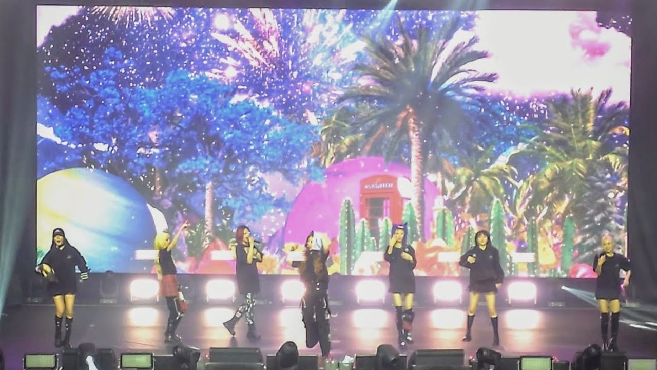 Dreamcatcher (드림캐쳐) - WE ARE YOUNG (Encore) - London @ Troxy 21/02/24