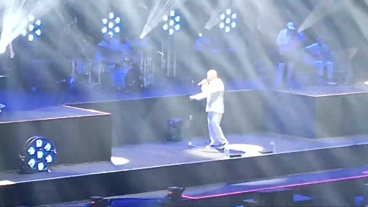 Baraka Allahu Lakuma by Maher Zain Live Concert in Istora Senayan Jakarta