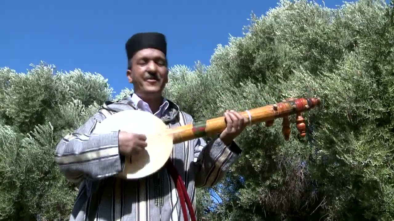 awal ifolkin - mbark ouakil l  أوال إفولكين - مبارك وكيل
