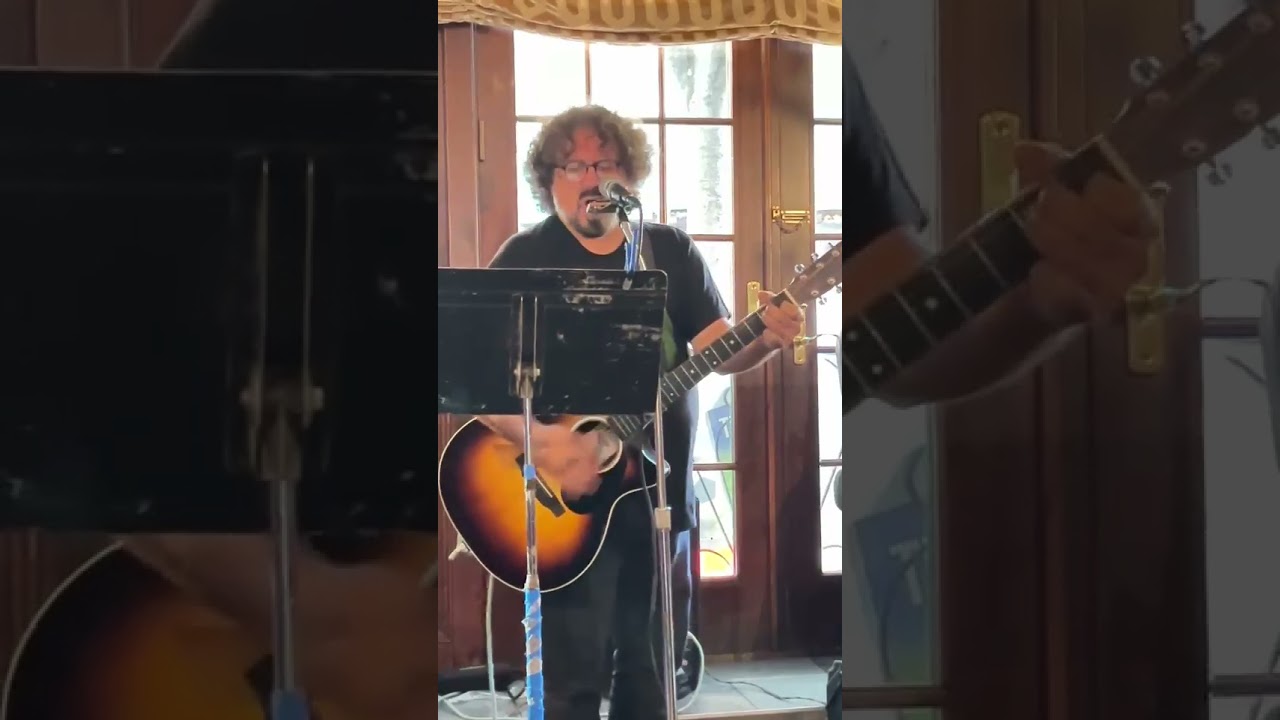 Joe Caravella of The Reign performs the MikeNesmith Classic "Papa Gene's Blues"