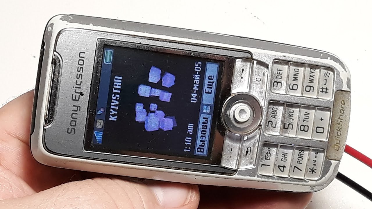 Sony Ericsson K700i -  открывает новую линейку высокооснащенных телефонов для молодежи в 2004 году