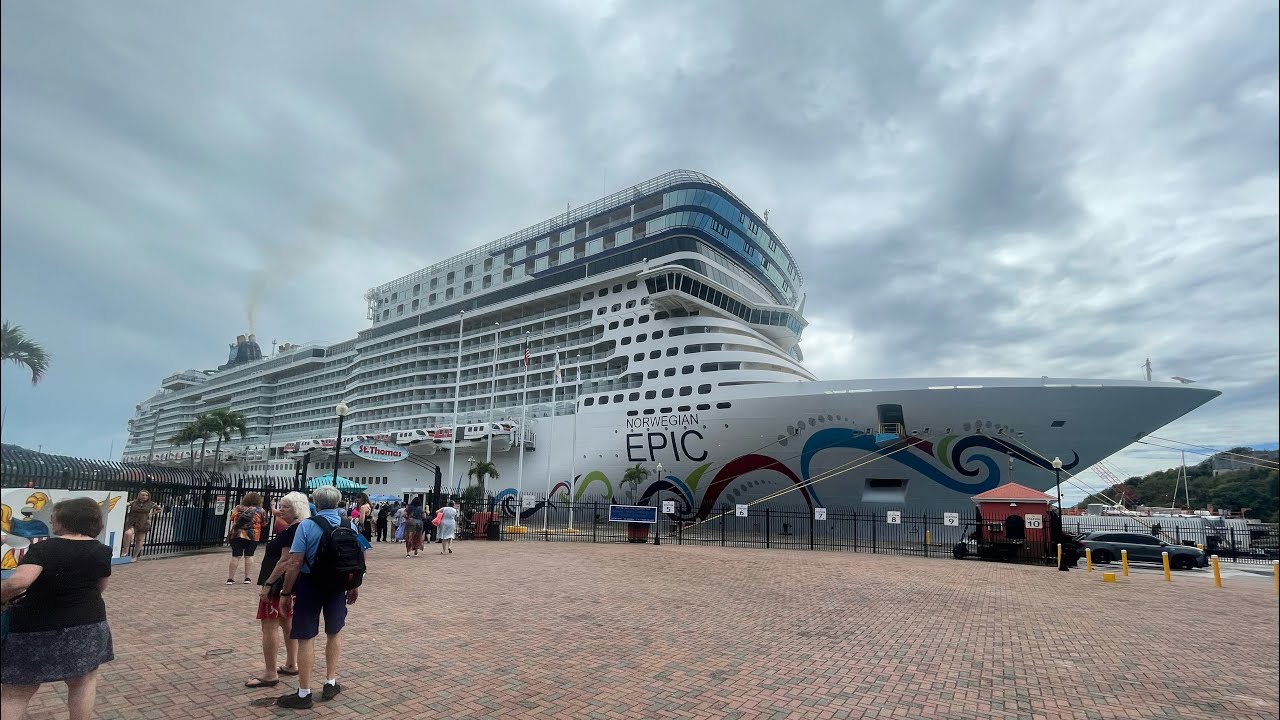 Norwegian Epic Departs St  Thomas