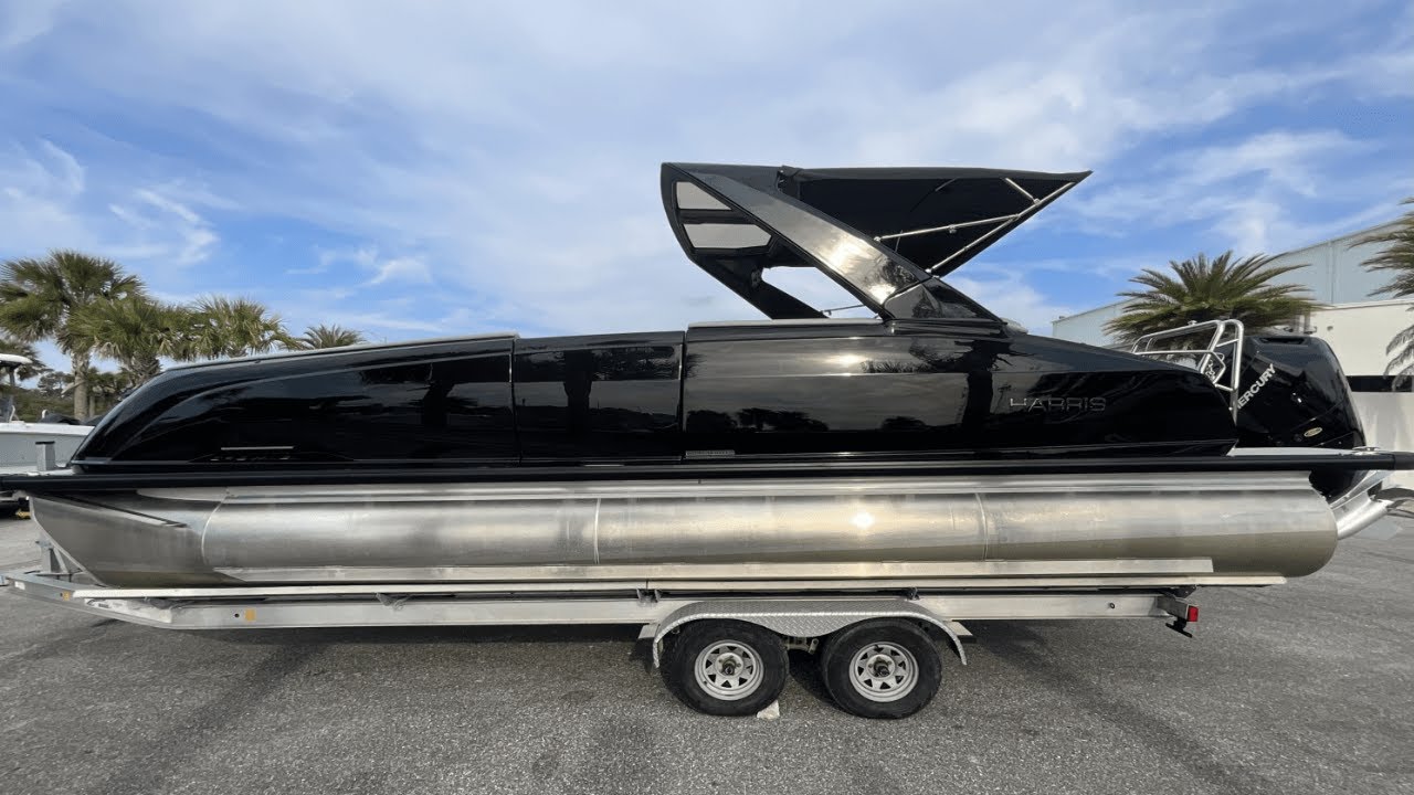 Sleek & Sporty Pontoon | 2024 Harris Cruiser 250 | Available Now at MarineMax Jacksonville